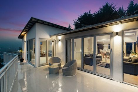 Photo of property in 5 Emerald Lane, Cashmere, Christchurch, 8022