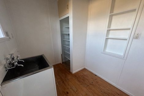 Photo of property in 56 Cuba Street, Marton, 4710