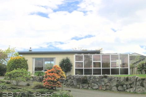 Photo of property in 20 Harvey Street, Waipahihi, Taupo, 3330