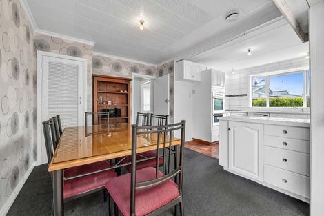 Photo of property in 5 Hori Street, Vogeltown, New Plymouth, 4310