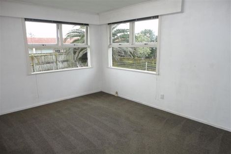 Photo of property in 2/23 Ti Rakau Drive, Pakuranga, Auckland, 2010