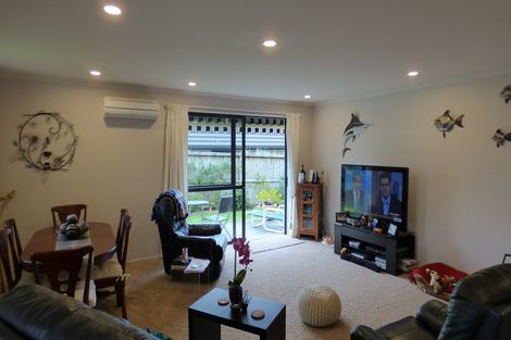 Photo of property in 11 Woodley Place, Kerikeri, 0230