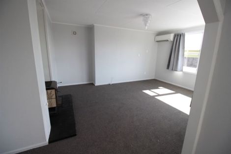 Photo of property in 22 Tarapunga Place, Tokoroa, 3420