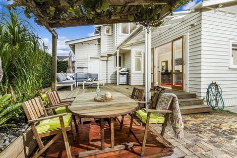 Photo of property in 1 Empire Road, Devonport, Auckland, 0624