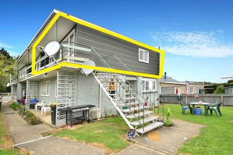 Photo of property in 212 Kaikorai Valley Road, Bradford, Dunedin, 9011