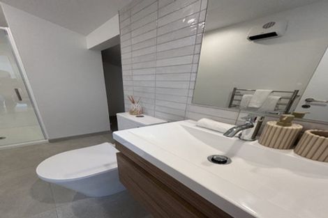 Photo of property in 630 Barbadoes Street, Edgeware, Christchurch, 8013