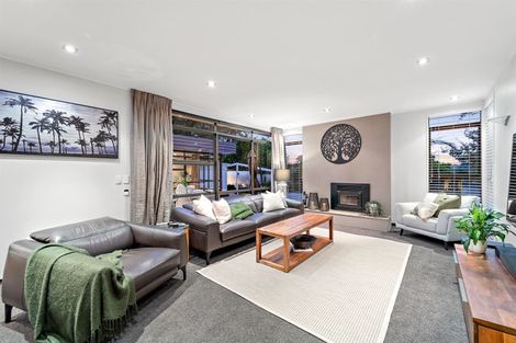 Photo of property in 29 Quebec Road, Milford, Auckland, 0620