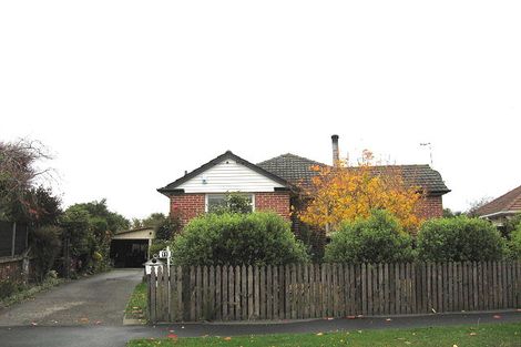 Photo of property in 11 Ealing Street, Northcote, Christchurch, 8052