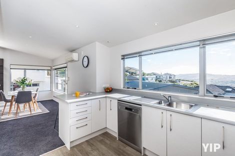 Photo of property in 35 Meadowcroft Grove, Johnsonville, Wellington, 6037