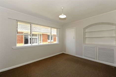 Photo of property in 39 Acacia Avenue, Upper Riccarton, Christchurch, 8041