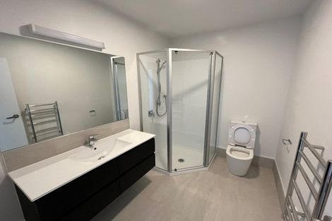 Photo of property in 4/130 Stancombe Road, Flat Bush, Auckland, 2016