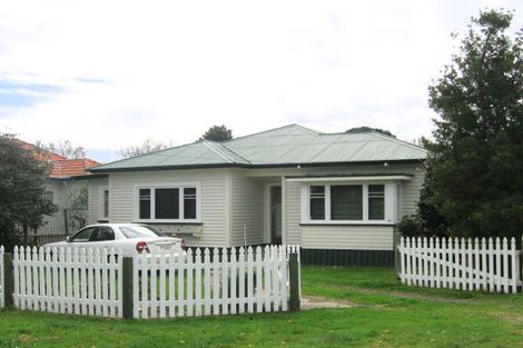 Photo of property in 2 Briarley Street, Tauranga South, Tauranga, 3112