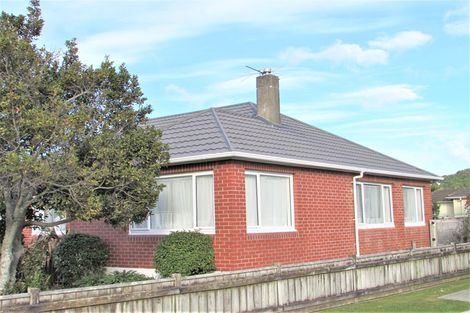 Photo of property in 79 Compton Crescent, Taita, Lower Hutt, 5011