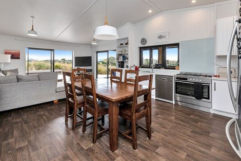 Photo of property in 16 Island Rise, Ruakaka, Waipu, 0582