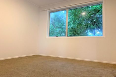 Photo of property in 14 Kilcar Place, Massey, Auckland, 0614