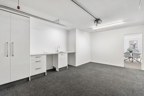 Photo of property in 26a Middlepark Road, Sockburn, Christchurch, 8042