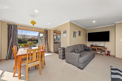 Photo of property in 44 Roberts Line, Kelvin Grove, Palmerston North, 4414
