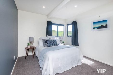 Photo of property in 5 Nether Green Crescent, Johnsonville, Wellington, 6037