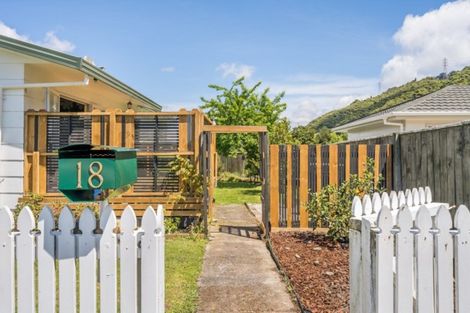 Photo of property in 18 Tulsa Grove, Totara Park, Upper Hutt, 5018