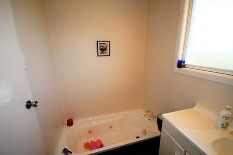 Photo of property in 50 Salmond Street, Halfway Bush, Dunedin, 9010
