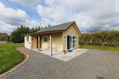 Photo of property in 86 Currins Road, Linton, Palmerston North, 4472