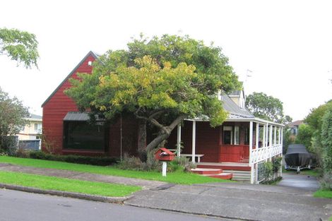 Photo of property in 4 Camwell Close, Bucklands Beach, Auckland, 2012