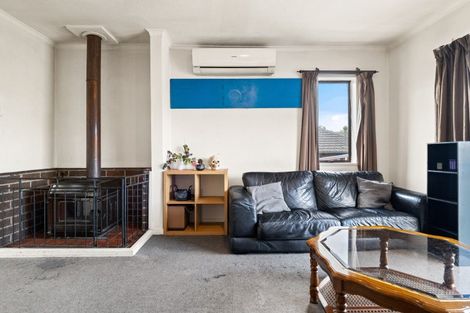 Photo of property in 26 Waldron Crescent, Green Island, Dunedin, 9018