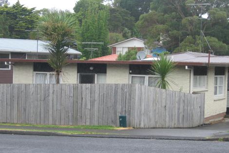 Photo of property in 2/37 Ellice Road, Totara Vale, Auckland, 0629