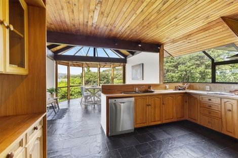 Photo of property in 172 Paremata Road, Paremata, Porirua, 5024