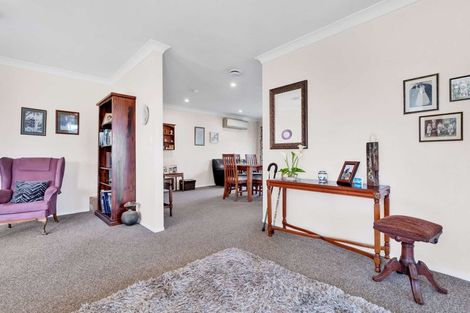 Photo of property in 33 Carter Drive, Pomare, Rotorua, 3015