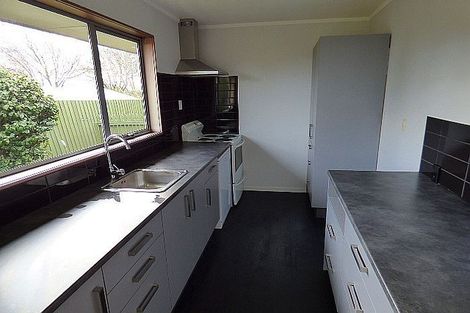 Photo of property in 2/48 Linwood Avenue, Linwood, Christchurch, 8011