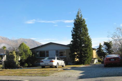 Photo of property in 115 Upton Street, Wanaka, 9305