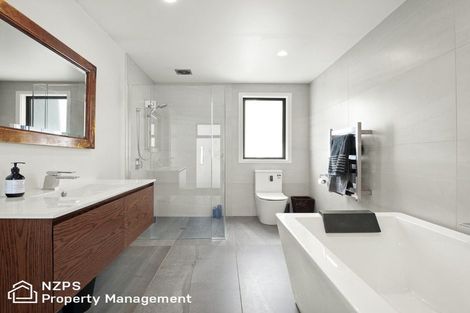 Photo of property in 21 Awa Toru Drive, Fairfield, Dunedin, 9018