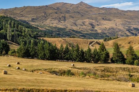 Photo of property in 16 Littles Road, Arthurs Point, Queenstown, 9371