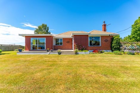 Photo of property in 230 Timaru - Temuka Highway, Levels, Timaru, 7973
