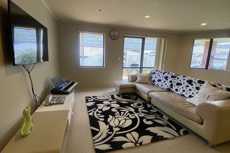 Photo of property in 115c Glendhu Road, Bayview, Auckland, 0629