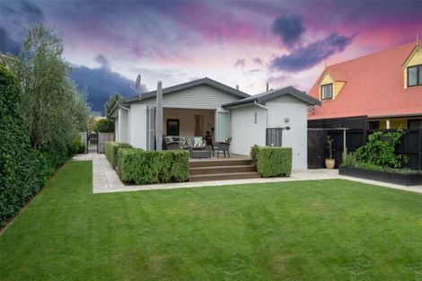 Photo of property in 23 Celia Street, Redcliffs, Christchurch, 8081