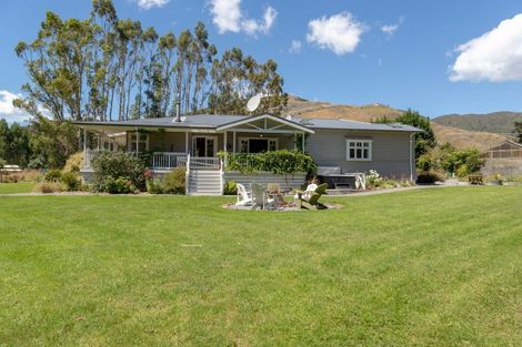 Photo of property in 808 Whitemans Valley Road, Whitemans Valley, Upper Hutt, 5371