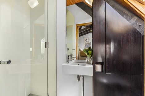 Photo of property in 76a Falkirk Avenue, Seatoun, Wellington, 6022