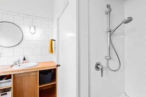 Photo of property in 69 Lipscombe Crescent, Havelock North, 4130