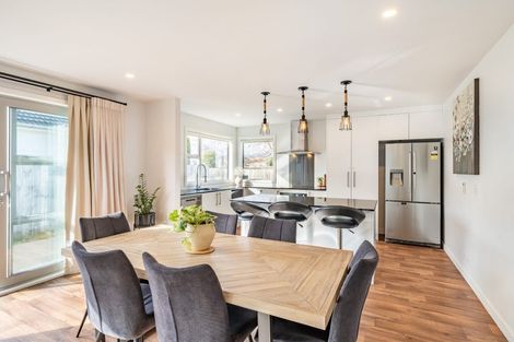 Photo of property in 25a Hikurangi Street, Trentham, Upper Hutt, 5018