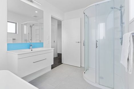 Photo of property in 101d Charleston Avenue, Whangamata, 3620