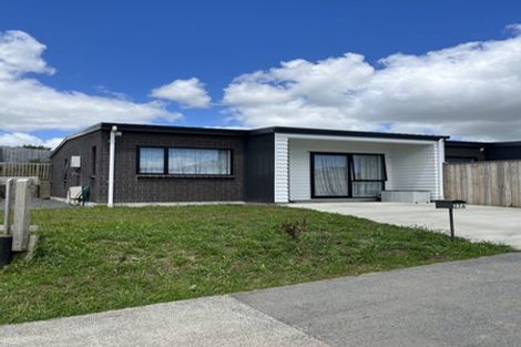 Photo of property in 27a Poruru Close, Papakura, 2110