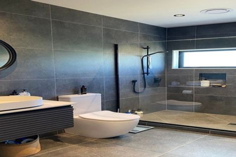 Photo of property in 5 Hirere Road, Whitford, 2571