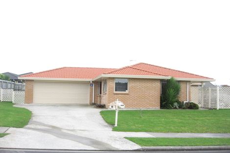 Photo of property in 10 Norman Close, The Gardens, Auckland, 2105
