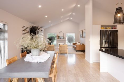 Photo of property in 119 Arataki Road, Havelock North, 4130