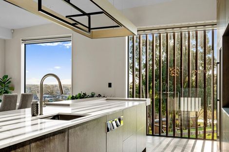 Photo of property in 8 Kepler Ridge Lane, Halswell, Christchurch, 8025