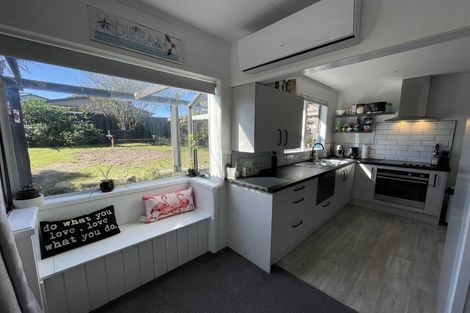 Photo of property in 89a Simpson Road, Papamoa Beach, Papamoa, 3118