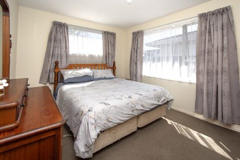 Photo of property in 20 Leonie Place, Aranui, Christchurch, 8061