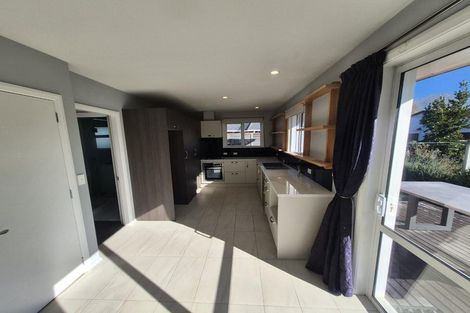 Photo of property in 8 Prisk Place, Hillsborough, Christchurch, 8022